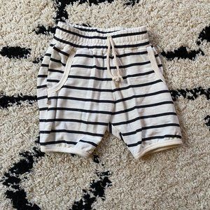 Childhoods Clothing retro shorts in natural stripe, Size 6/7